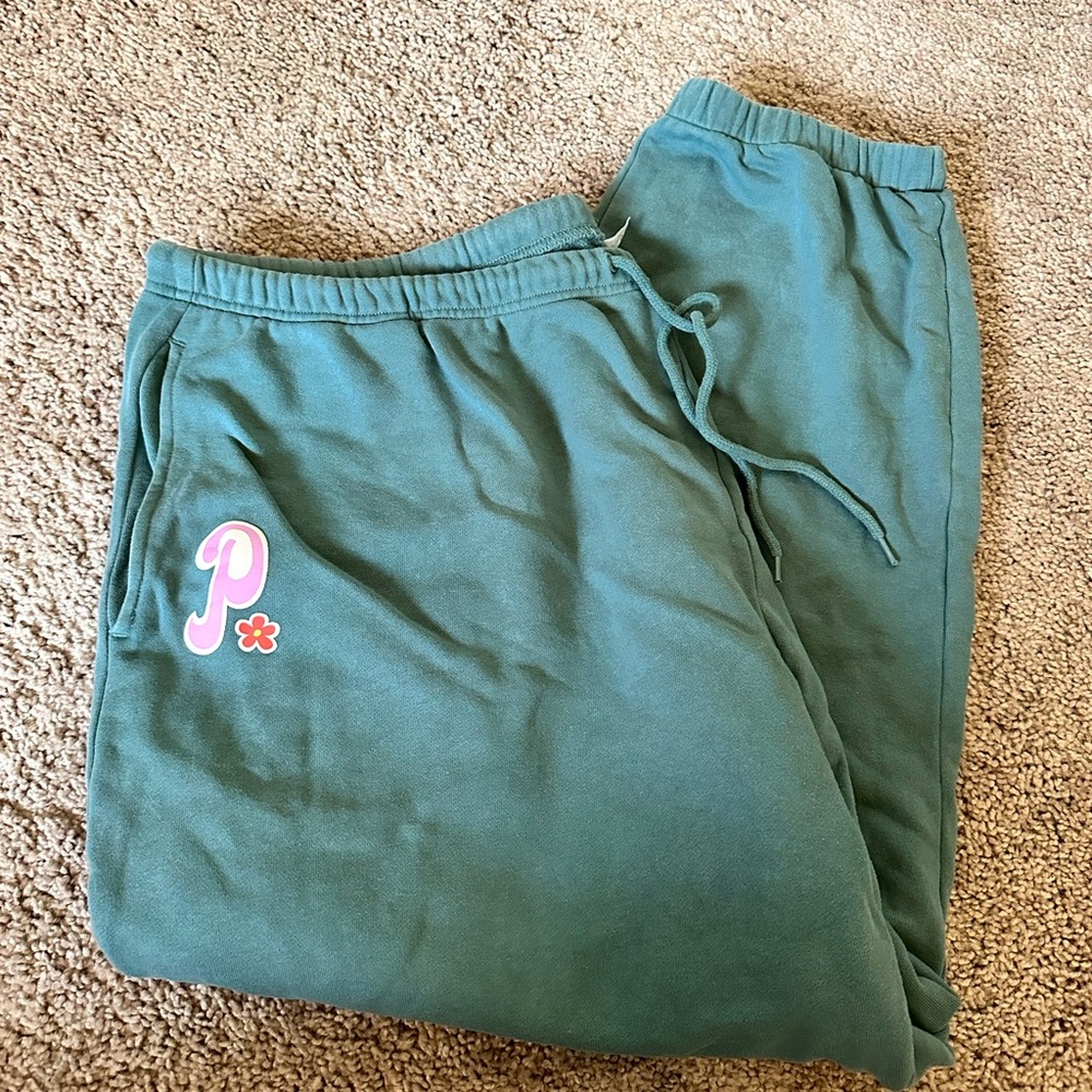 Parade size 3xl green/blue sweat pants w pockets and ankle elastic